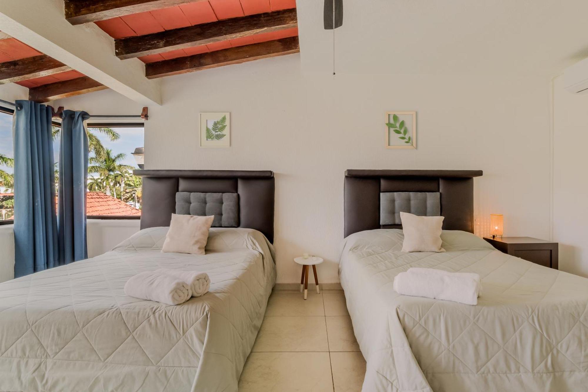 קנקון Chic Lagoon Front Villa By Casa Paraiso מראה חיצוני תמונה